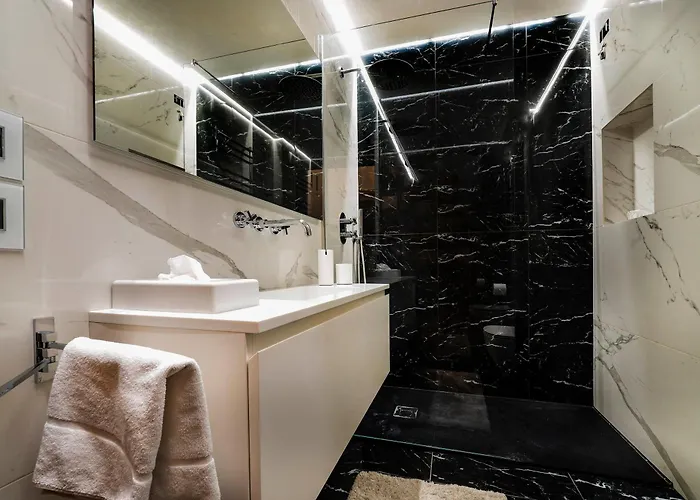 Italianflat 公寓 *